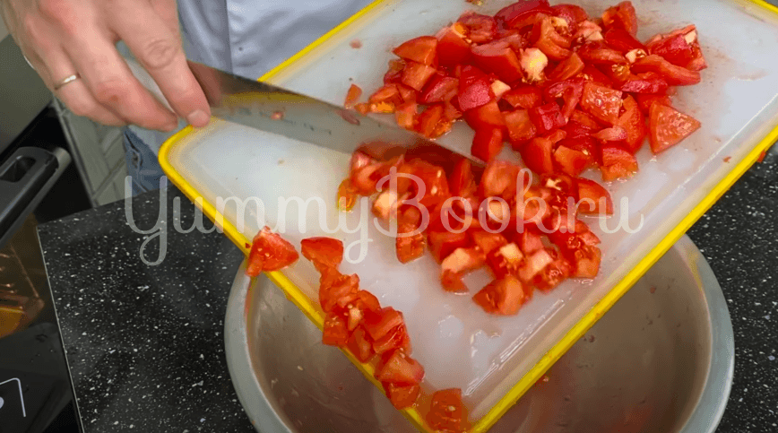 Итальянский томатный суп с сухариками  - шаг 3