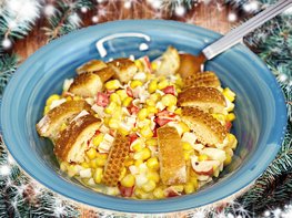 Новогодний салат с крабовыми палочками и кукурузой без майонеза