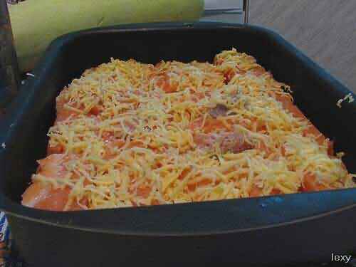 Как приготовить кету с помидорами под сырной корочкой?