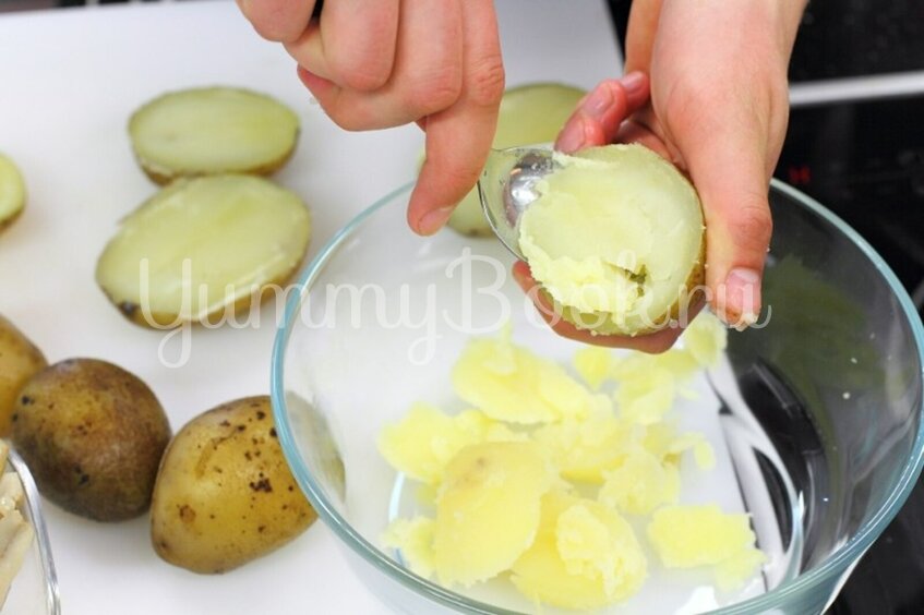 Фаршированный картофель по-крестьянски - шаг 1