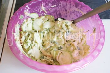 Запеканка из кабачков в мультиварке - шаг 3