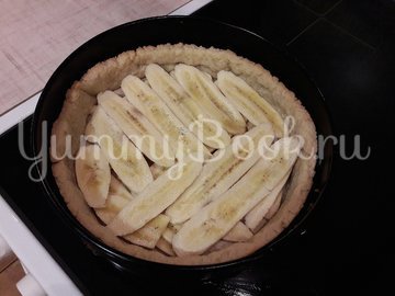 Тарт с бананами и белковым кремом - шаг 10
