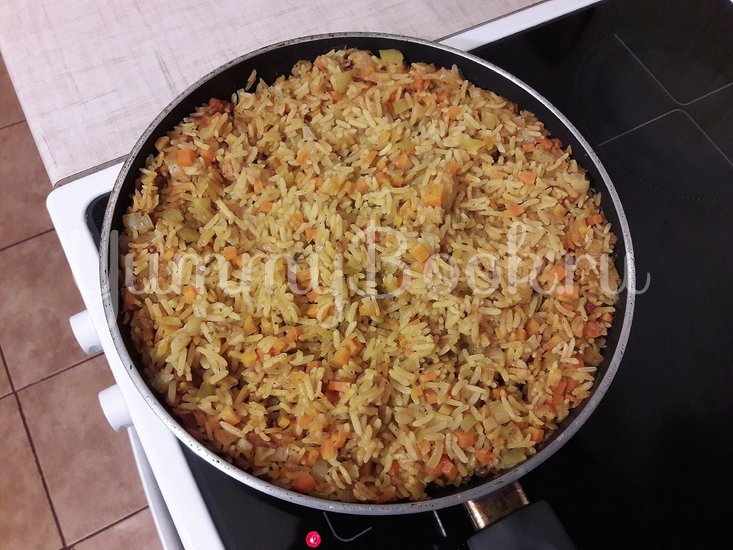 Пряный рис с овощами в сковороде - шаг 10