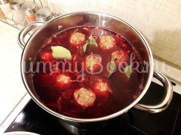 Свекольный суп с куриными фрикадельками - шаг 12