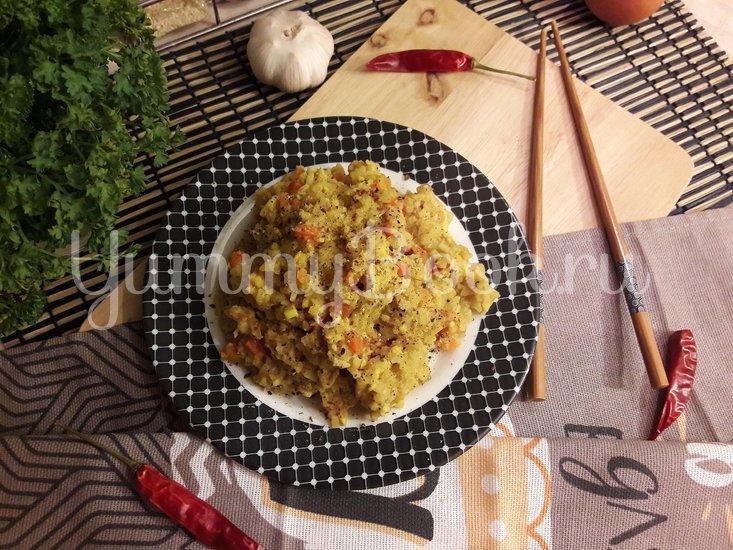 Рис с яйцами и овощами в сковороде - шаг 13