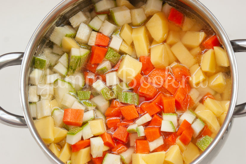 Морковный суп-пюре с фрикадельками - шаг 2